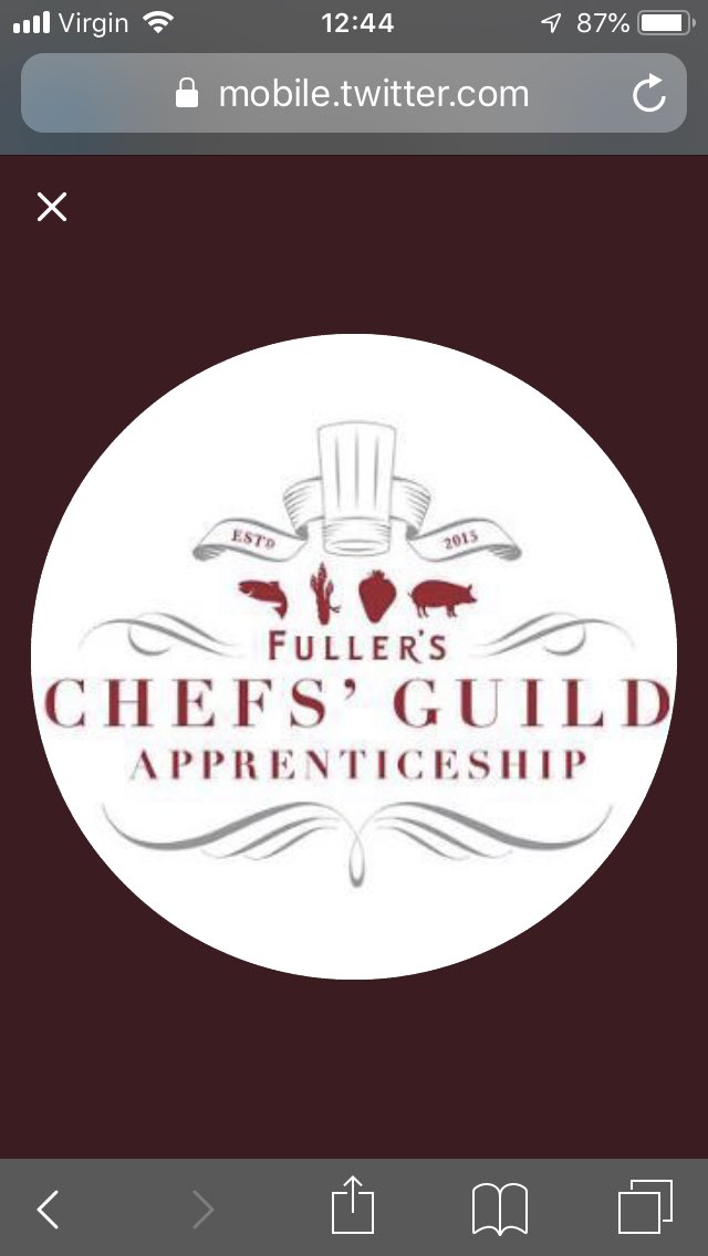 Oldcustomshouse's tweet photo. Great visit to @Be_HSDC to see where our chef apprentices hone their craft. If you are interested in our @Chefs_Guild apprenticeship; a full time job whilst developing your career with a qualification let us know @Fullers_Careers @Fullers @FullersKitchen @trevoratfullers https://t.co/Y1IemmzaGE