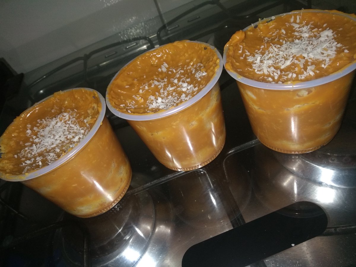 Thamyy_be's tweet photo. Agora os bolos de pote irão ser vendidos no açaí das minas na Amália, melhor de tudo tem entrega 😋😋😋
@Thaaispl @hugoraphael2315 https://t.co/aLzBHckmiJ