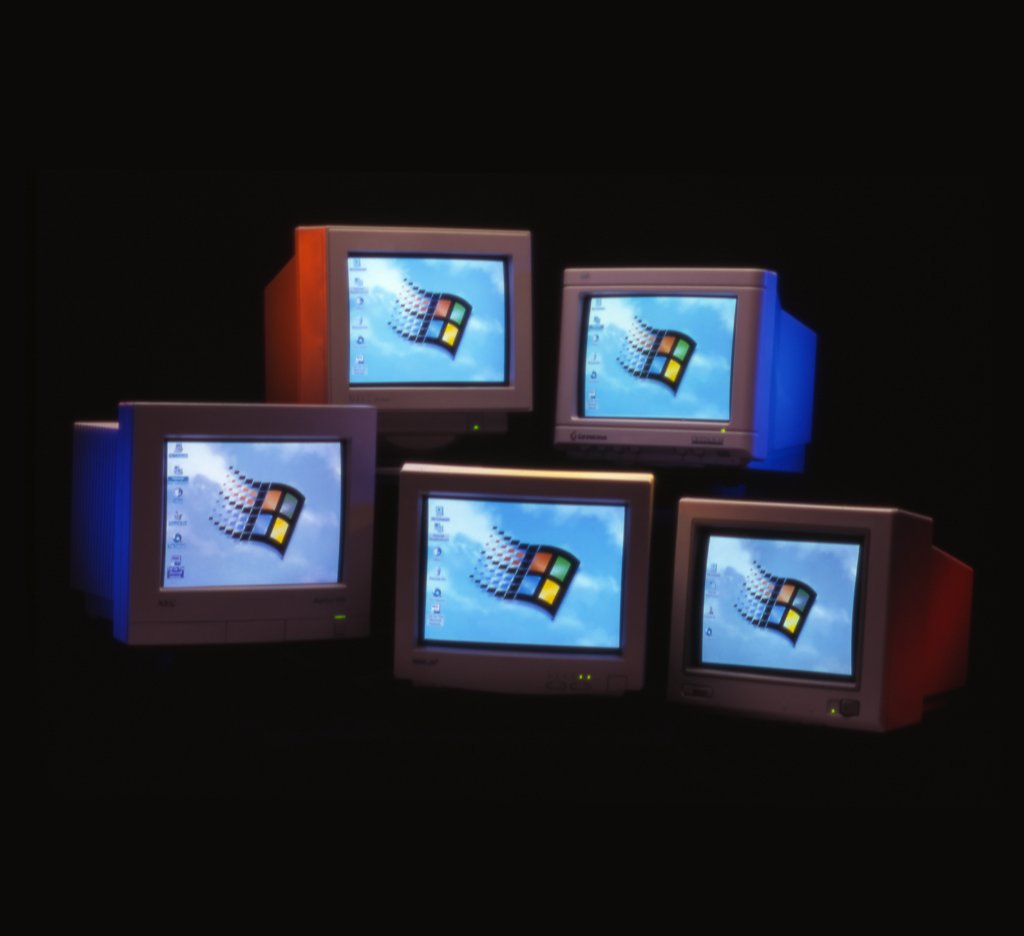 Windows monitor display