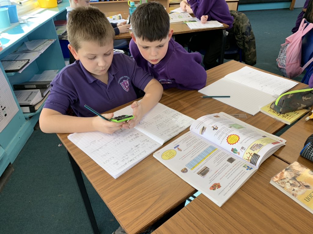 MrsSwanBX's tweet photo. Today we worked in pairs to solve a variety of money problems ➕➖✖️➗ #BPSNumeracy #BPSProblemSolving https://t.co/68h2TNYdf6