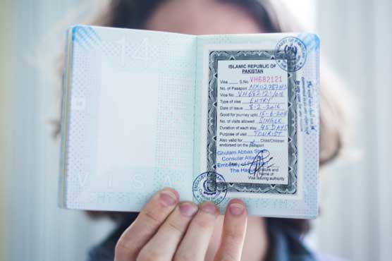 پاکستان کے آن لائن اور آن آرائیول ویزا کا جدید نظام تیار urdu.dunyanews.tv/index.php/ur/P…