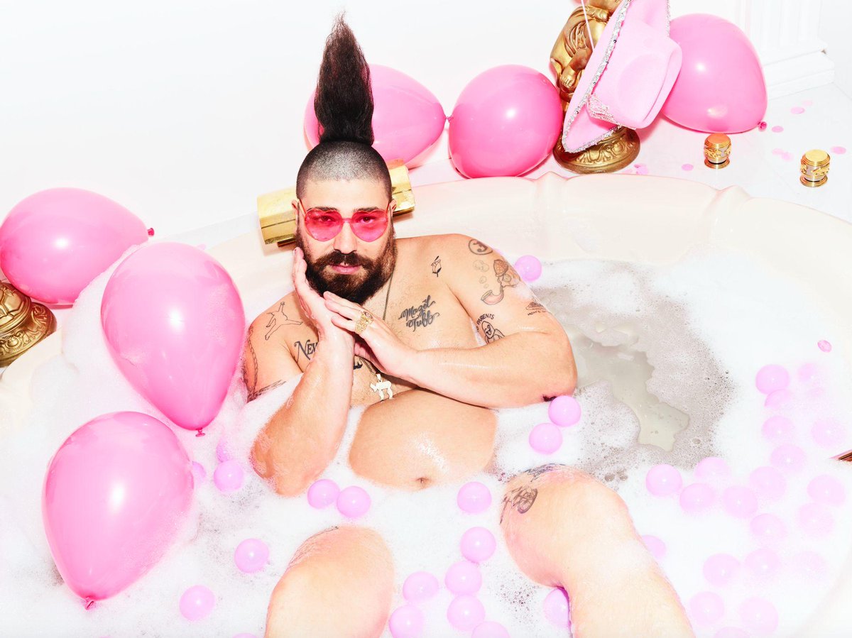 Missguided tweet media