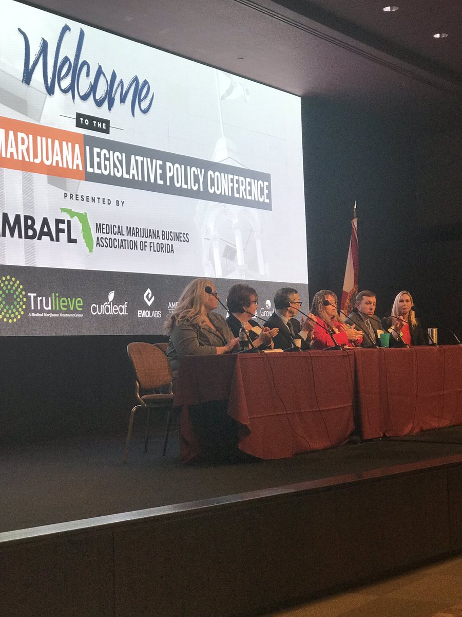 MMBAFL_Assoc's tweet photo. Title Sponsor and @Trulieve CEO, Kim Rivers, addresses the attendees on the state of #medicalmarijuana and their evolution in Florida, making them the largest in the State #MMBAFLCon2019 #FlaPol #Sayfie https://t.co/ygu15XavLb