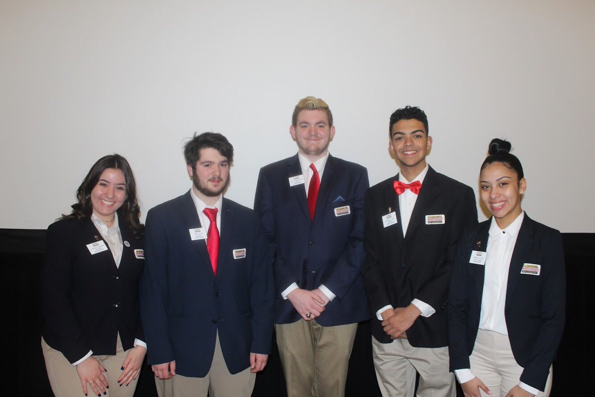 MassBPA's tweet photo. #Day7 of 30 days of SLC! Thank you to our 2018-2019 State Officers for all their hard work! #MABPASLC19 #MABPA #MassBPA #BPAAllDay https://t.co/JrGXGYRZGA