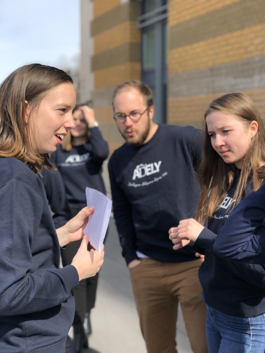 adelyon3's tweet photo. J-7 🎥 Silence, ça tourne ! L’#Adely réalise la vidéo de présentation du concours qui sera bientôt dévoilée. #concours #association #etudiants #Lyon #VilleDeLyon https://t.co/9TJvEv3PdV