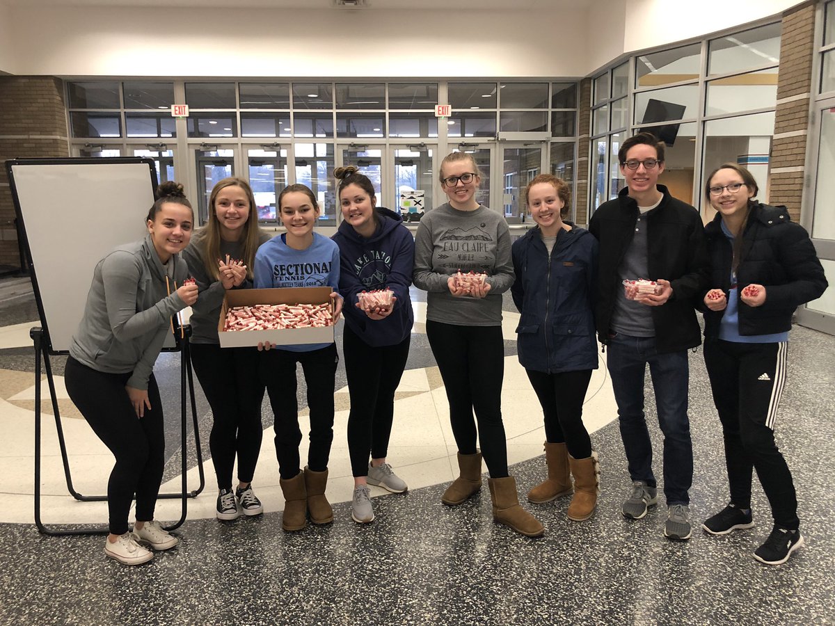 nhs_stu_co's tweet photo. Good luck to all the juniors at NHS taking the ACT today!! Be “smarties” and you will rock this✏️👍🏼 https://t.co/OVKW1V30C9