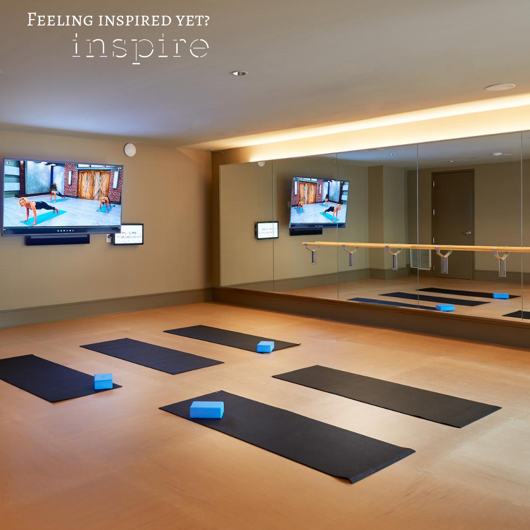 What better way than to unwind after work.... join us tonight from 6:15-7:00 pm 🧘‍♀️🧘‍♂️