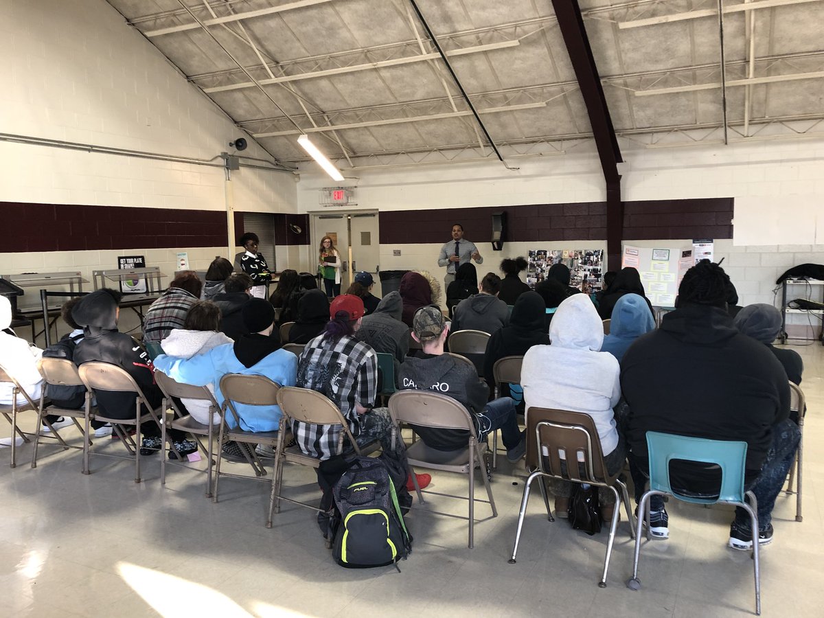 PrincipalNewt's tweet photo. Career Presentation #2! Mr. King with Upward Bound.  #WeAreParchment #CareerChallenge https://t.co/g2nRTlkgzg