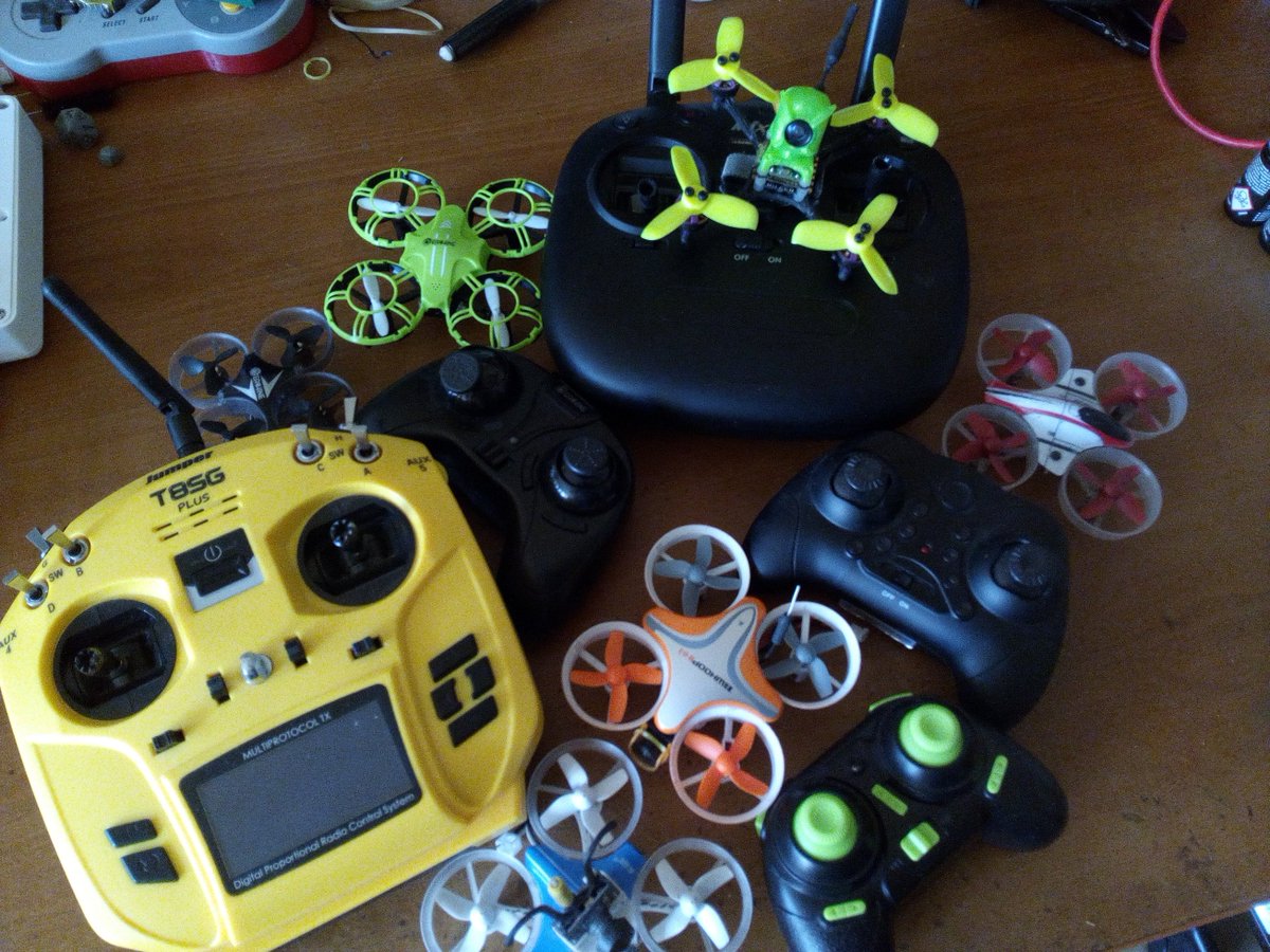goebish's tweet photo. I'm finally making some tools to quickly grab XN297/XNS1042/PAN159 transceiver packets out of thin air. This transceiver is used by most of the current toy grade "drones" #SDR #gnuradio #DeviationTX https://t.co/oHMzeTN5QG