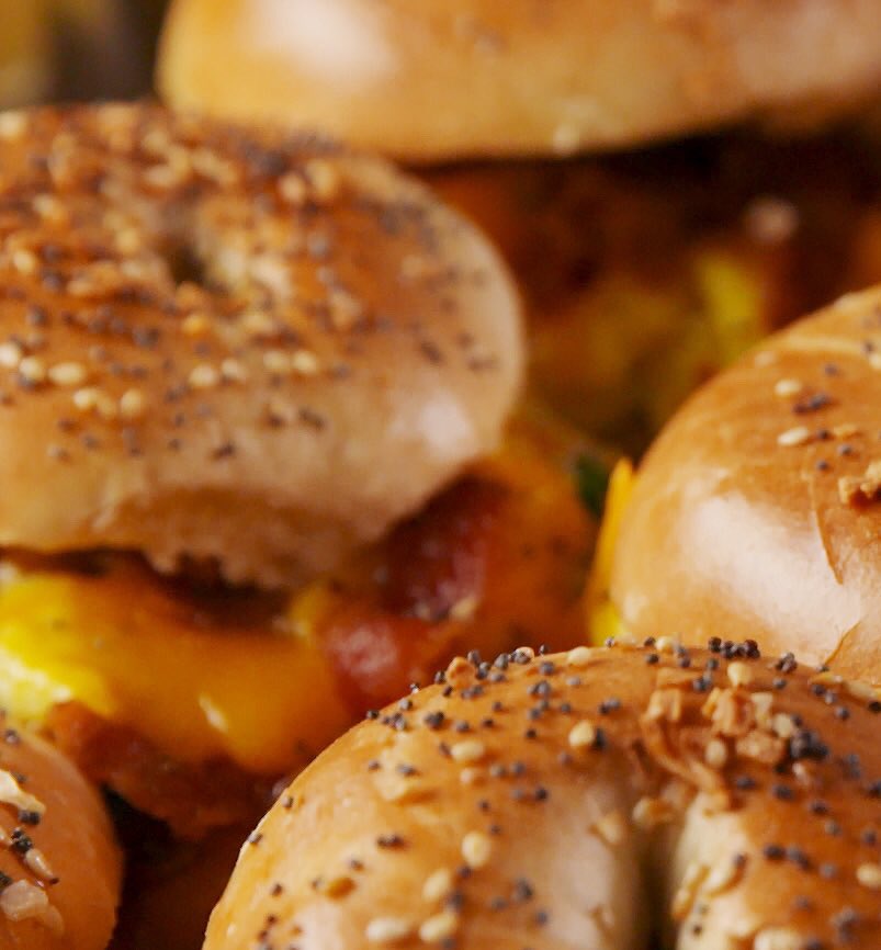 RUBagelman's tweet image. On a day like today, only a Hot Toasted Bagel will satisfy. #thebageloftheday  #run4rusu 
@UniofReading @RUSUtweets