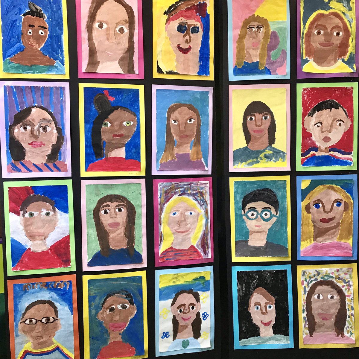 The art show is not til mid-May, but I’m getting a head start hanging some of the work! Third grade self-portraits ready to go! <a href="/Baker3F/">Whitney Fairley</a> 
#artshow #artshowprep #selfportraits #paintings #elementaryart #thirdgrade