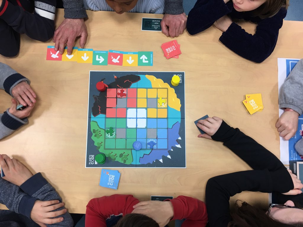 Canope_50's tweet photo. #RunMarco 👾sur 📱, @Mathador 💯 #classcode: règles de #jeu et #code de conduite, les maths c'est ludique #SemaineDesMaths2019 https://t.co/WdNafBvCqa