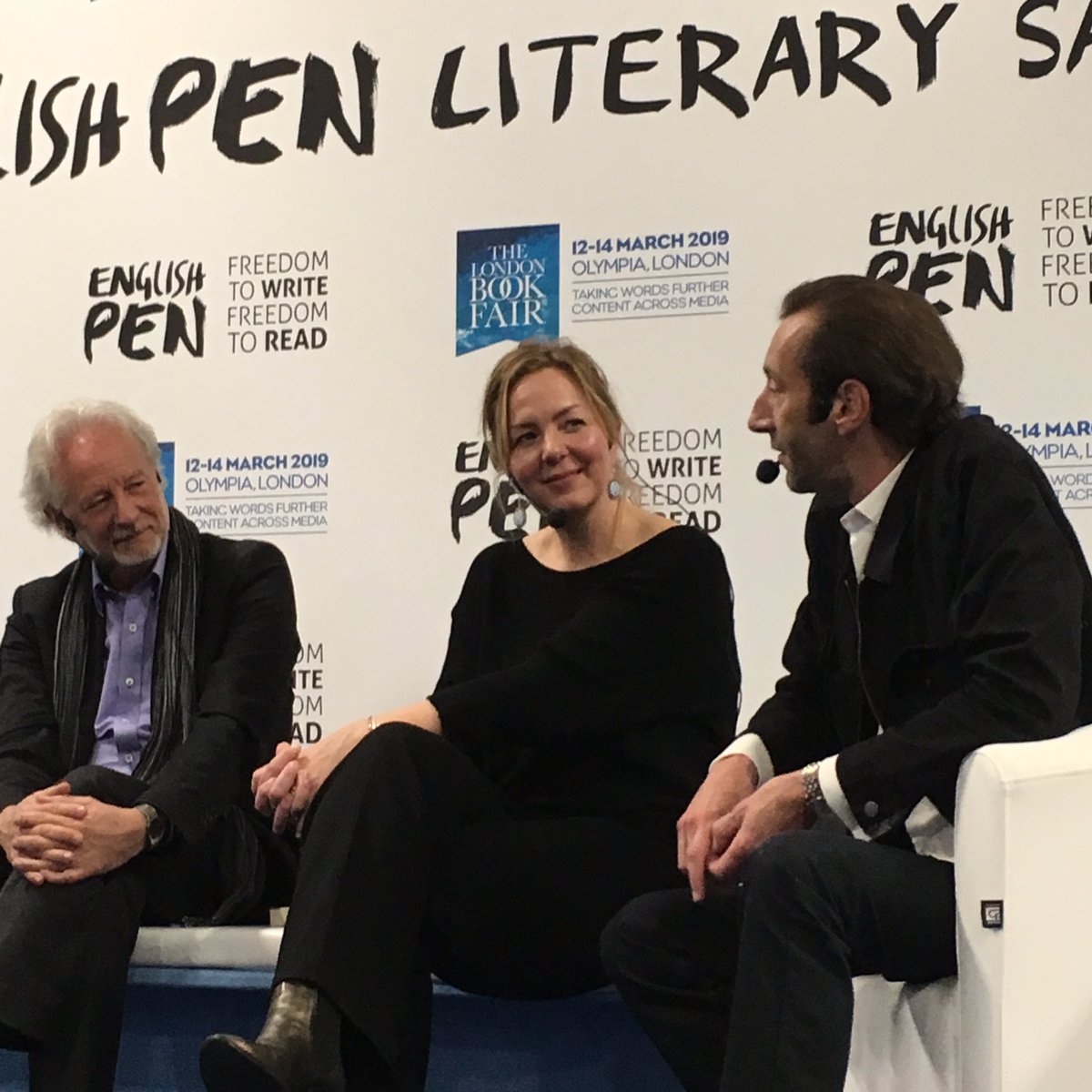 #AntoineLaurain reveals that the 1950s UFO sighting in a French vineyard which opens his latest novel #Vintage1954 is actually based on a true story! 🍷🛸@englishpen @LondonBookFair #LBF19