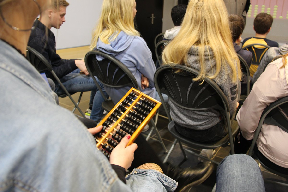 Benoitpatey's tweet photo. Expositions, stands, ateliers... tout un village des maths au PLUS. Quel bonheur de croiser les élèves du lycée S.Berthelot de CALAIS, passionnés de mathématiques, dans une démarche de recherche associée au plaisir de la découverte. Bravo aux enseignants ! #semainedesmathslille https://t.co/BqaqdW8W7t