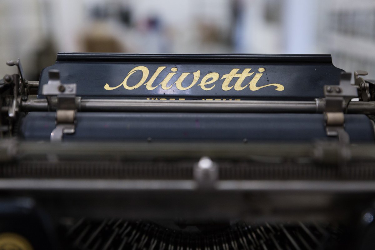 OlivettiOnline's tweet photo. 🔜 Dal 13 al 17 marzo torna @MI_DigitalWeek, +500 eventi dedicati all’educazione, alla cultura e all’innovazione digitale. #Olivetti sarà presente con la mostra “Olivetti, una #StoriaDiInnovazione”, al @museodel900 da domani alle ore 15! Vi aspettiamo! 📠  #MilanoDigitalWeek https://t.co/zrFSYy7q4j