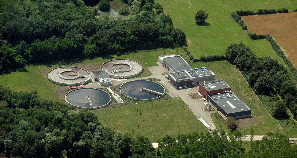 EloyWater's tweet photo. "Le trésor caché des eaux usées" : la réutilisation des eaux usées se fait de manière inégale dans le monde.. Eloy Water est déjà à la pointe de ce domaine dans de nombreux pays..
https://t.co/Asw5Xa7xAs #reuse #cyclecourt https://t.co/ds1a7VaPqi