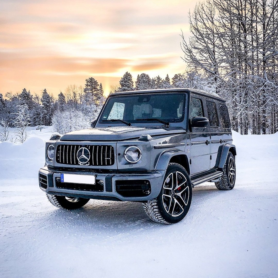 From the urban jungle to the wintery backcountry and everything in between - the Mercedes-AMG G 63 can handle it all!

[Csn: 13.1 l/100km | CO2: 299 g/km]

📷: <a href="/keeponracingtv/">Kevin Rohrscheidt</a>