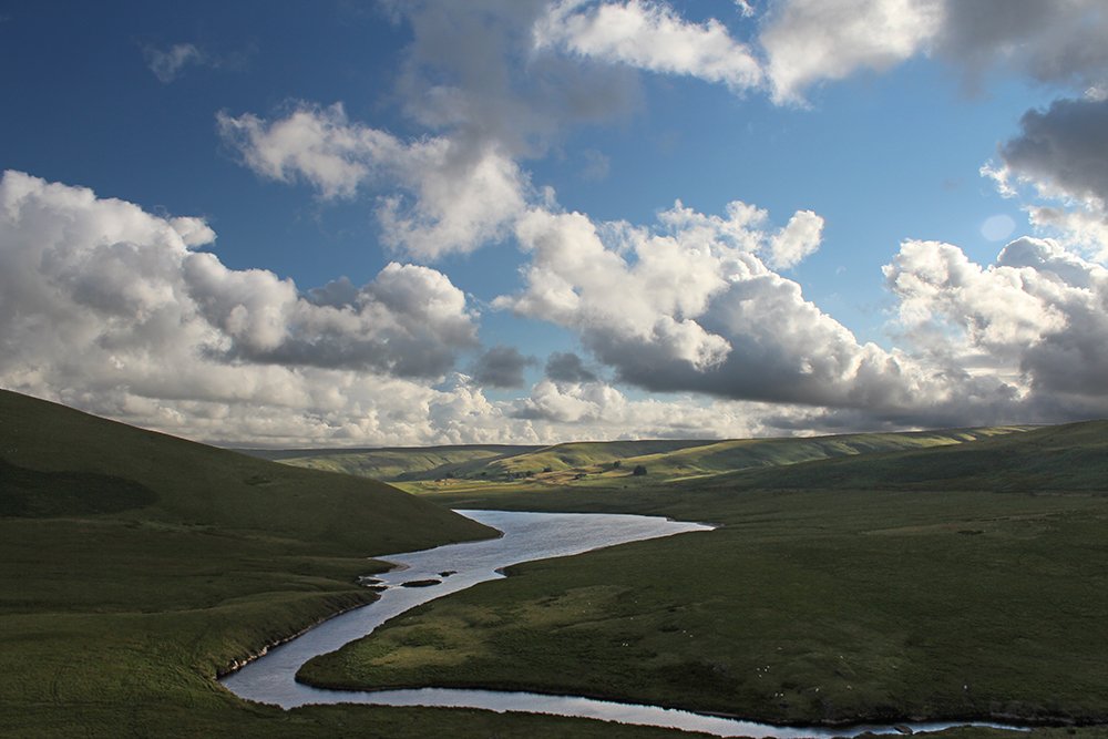 ElanOaks's tweet image. Elan Oaks is ideally situated to explore the wonderful Elan Valley. We have a CL field, hard standings and plenty of room for tents! Book online today and let your big adventure begin here! elanoaks.co.uk #camping #caravanning #tents #outdoors #RealMidWales #ElanValley