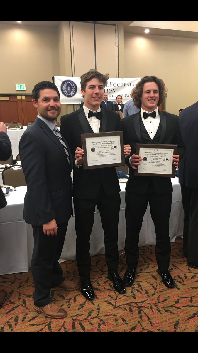 sjhhsfootball's tweet photo. The Awards are still rolling in🔥 It was an incredible night as @carson_lewis22 &amp; Case Ostrom were both recognized as Scholar Athletes by the @NFFNetwork 🐎 Both these men have over a 4.0 GPA, and were the Leaders of a Fierce Stallion Defense. Well done Men! #NoBetterPlace #RFTB https://t.co/3r2OZ9Su63