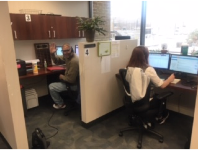 NAMICommunicate's tweet photo. Our packed house of amazing helpline volunteers are here to help! Call them at 800-950-NAMI (6264) between 10AM - 6PM EST. They’re ready to answer your questions on: 
✔️ Symptoms of mental health conditions
✔️ Treatment options
✔️ Local support groups &amp; services
➕  And more! https://t.co/2srPq07ni1