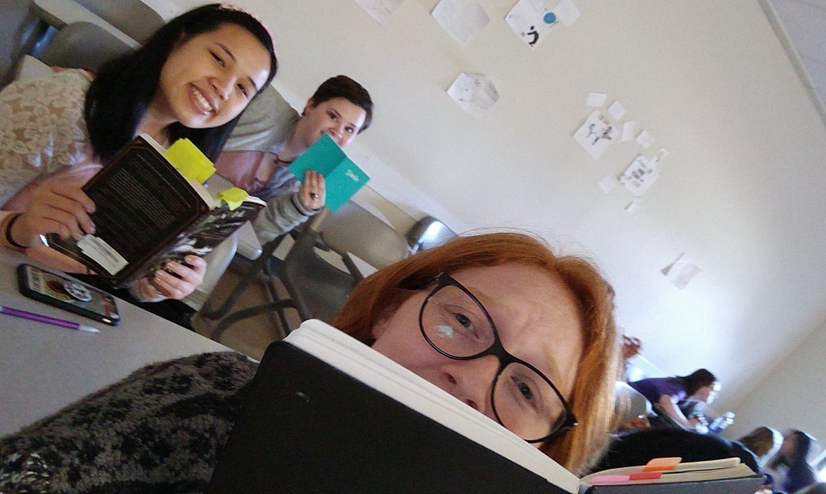 RRHSLibrary's tweet photo. 👀 who got #caughtreading @TomeSociety #TomeCon19 😄 #CCSDgetreading https://t.co/TZtGZusS1X