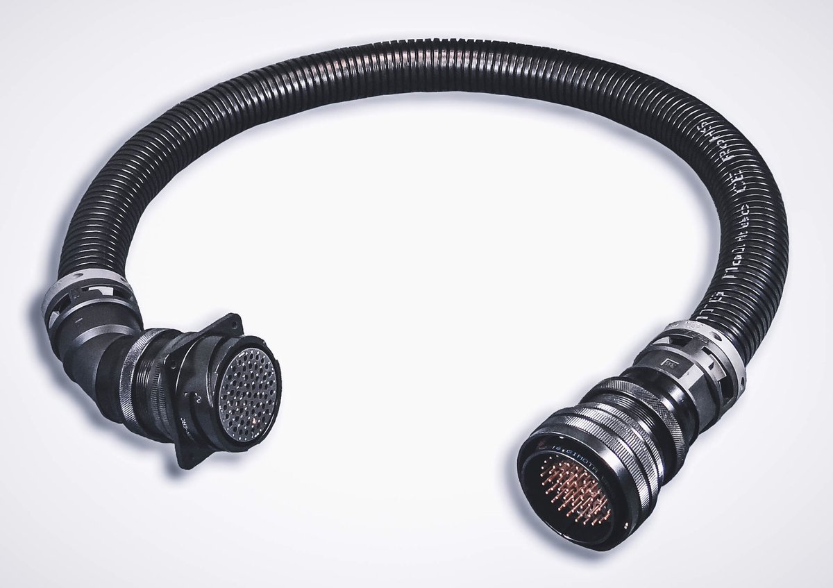 cdmincorporated's tweet photo. No matter how rugged the requirement or complex the build, CDM is your center of excellence for rail and transit cable assemblies! #TransitTuesday #CustomCable #RuggedizedCableAssembly #CustomCableAssemblies #CustomRailCables #SemiCustomCableAssemblies #Connectors #Upfitters https://t.co/CG7qnuzi8v