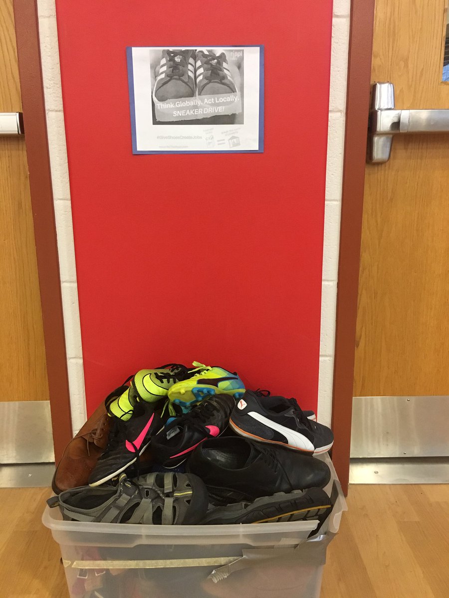 Great start to our shoe drive! Bring in gently worn shoes to help those in need! #giveshoescreatejobs <a href="/BeTheRippl/">Rippl</a> <a href="/mehms/">Mary Ellen Henderson Middle School</a> <a href="/coachcoffren/">Coach Coffren</a> <a href="/FCCPS/">Falls Church City Public Schools</a>