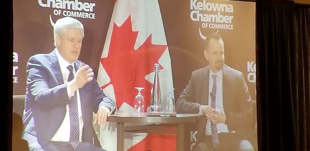 NOSCA_EDA's tweet photo. "I left office, the world went to hell in a handbasket".  Great opening from our former PM. 
@stephenharper #cdnpoli https://t.co/hLBji4jLbz