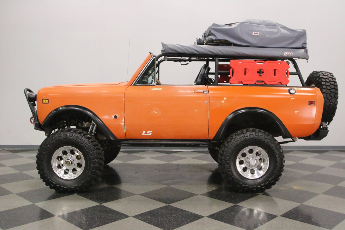 streetsidecars's tweet photo. #SolditWithStreetside! This 400+ hp 1979 #International #Scout II 4x4 was built on the TV show @XtremeOffroad on @PowerNationTV
Learn More: https://t.co/UG1nr93yJE
#offroad #retrocar #internationalscout #scoutII #internationalmotors #muscletruck #powernationTV #xtremeoffroad https://t.co/VfPKBFgqes