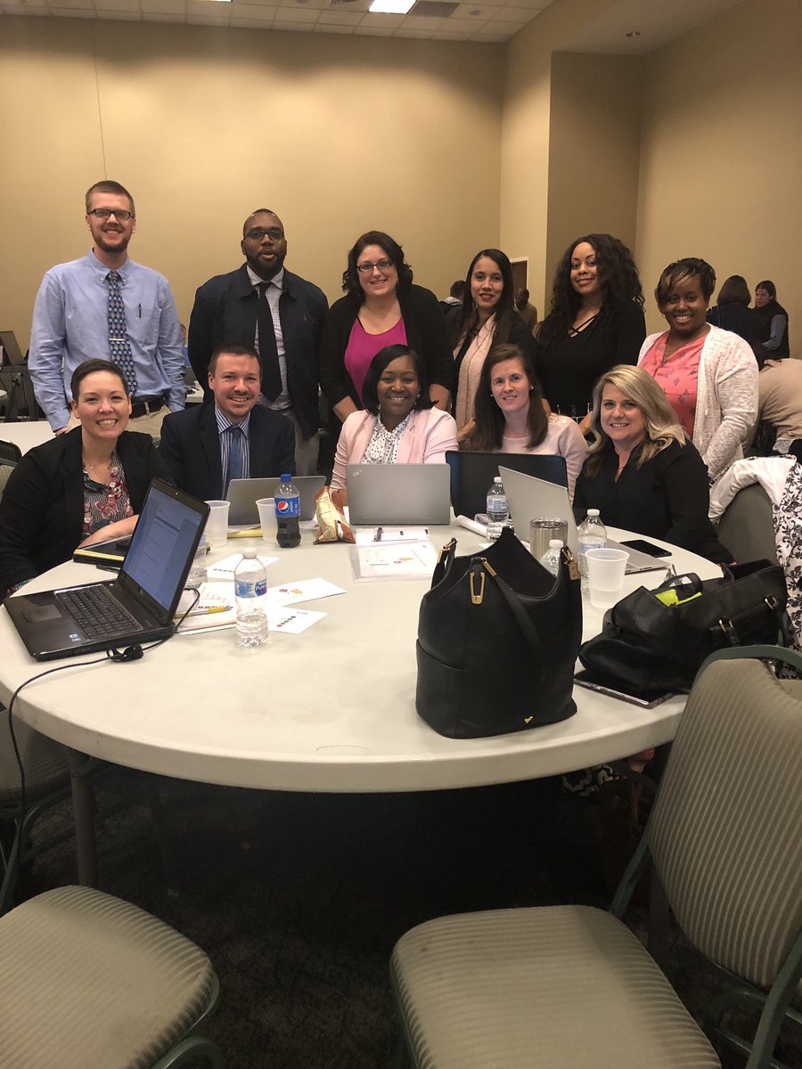 EbonyForteJo's tweet photo. I learned a lot at the @SASsoftware EVAAS workshop, and I always enjoy getting together with my SREC PDP Cohort 4 team. #futureprincipals #SRECPDP #cohort4 #schoolleaders https://t.co/ZKzl5AhJE9