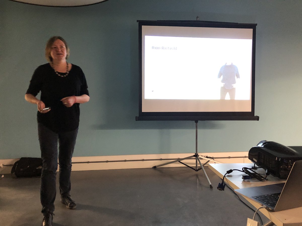 wpmtwente's tweet photo. @RianRietveld over wat webtoegankijkheid nou eigenlijk is #WPMTwente https://t.co/ilwRewiCCe