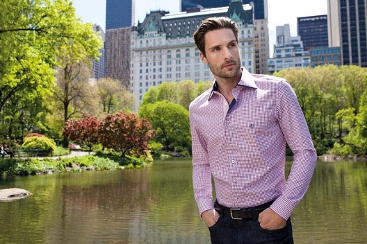 Erkeklerin ister günlük yaşamında olsun ister iş hayatında olsun değişmeyen tek giyim eşyaları gömleklerdir. Erkek gömlekleri bu sebepten dolayıdır ki her alana hitap eden tarz ve modellere göre üretilirler. Devamı => mavimenekse.com/erkek/yeni-sez… #erkekgömlek #erkekgiyim #erkekmoda