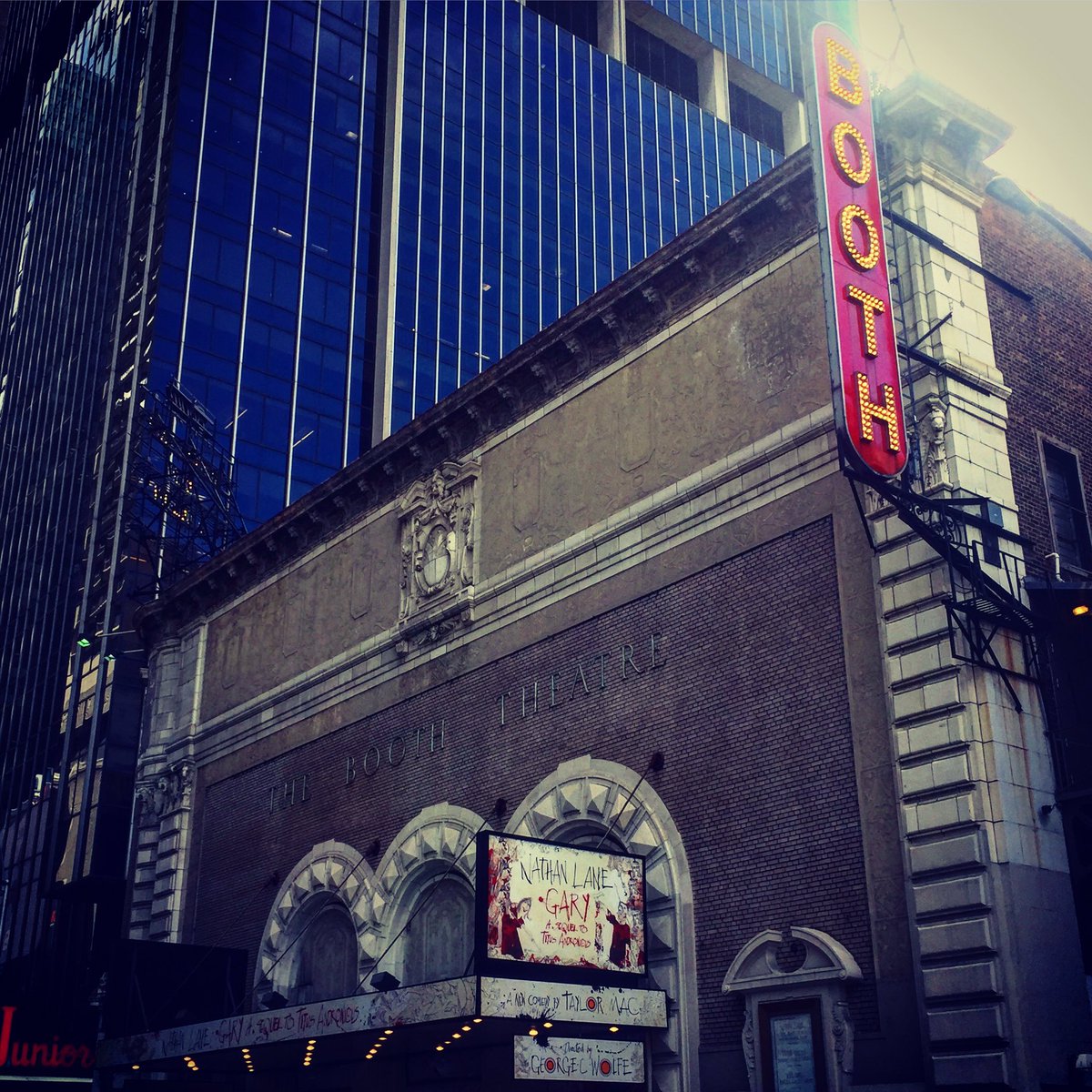 Alison Cimmet tweet media