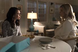 Gossipsbitchs's tweet photo. ELLAS DOS JUNTAS 💋🗡💄🚓 https://t.co/oGFZrAJgxq