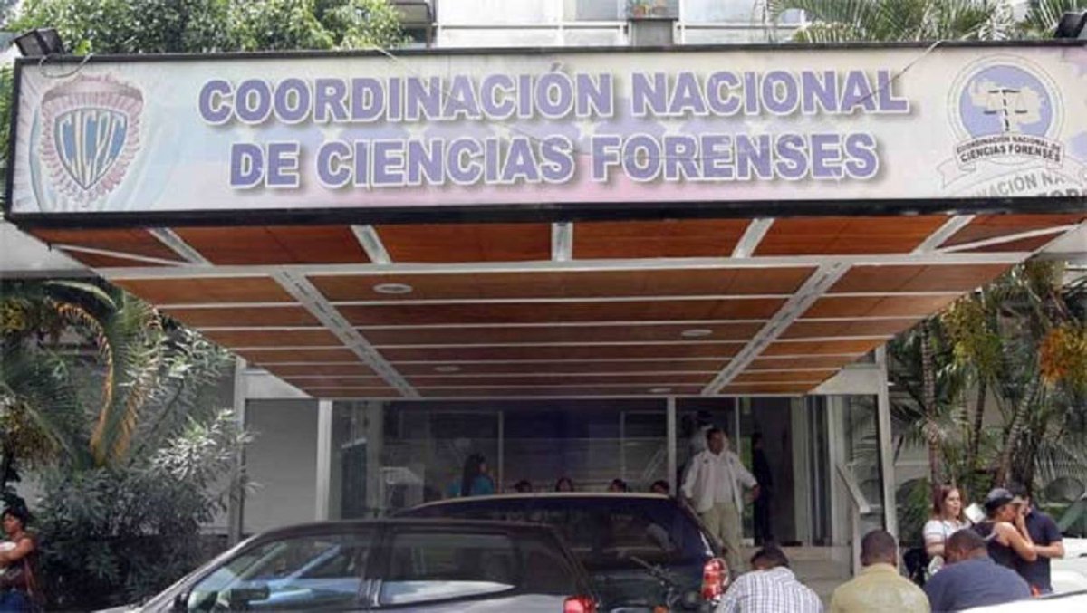 ElNacionalWeb's tweet photo. No se realizarán autopsias en la morgue de Bello Monte por falta de agua| Por @RosibelCGV https://t.co/EcKWcy6FCI  https://t.co/q8MWEdRM7N