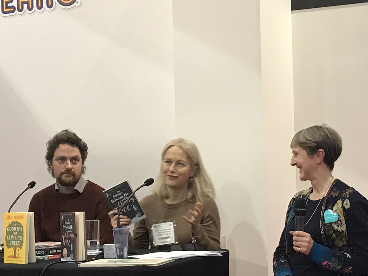 MariaWiltshire's tweet photo. A great discussion on acquiring foreign language books by publishers. But we need more Russian books. #LBF19 #newtranslatedbooks #PushkinPress #HotKeys #BookIsland #BookTrust #InOrherWords https://t.co/SVpfPKb602