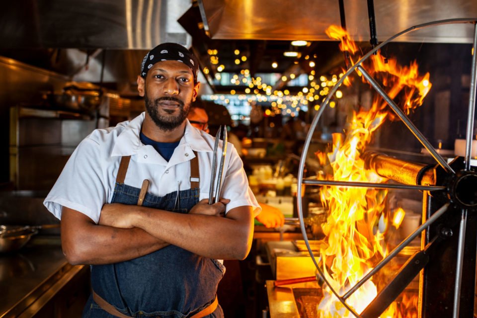 333GrandStreet's tweet photo. Chef Claude Lewis from @pizzaporta in #JerseyCity is competing on Chopped TONIGHT 🍕. Visit @CHiCpeaJC to meet Chef Claude and for info on the local viewing party, https://t.co/1ASbG8g6AL https://t.co/7FgDVYF5IV