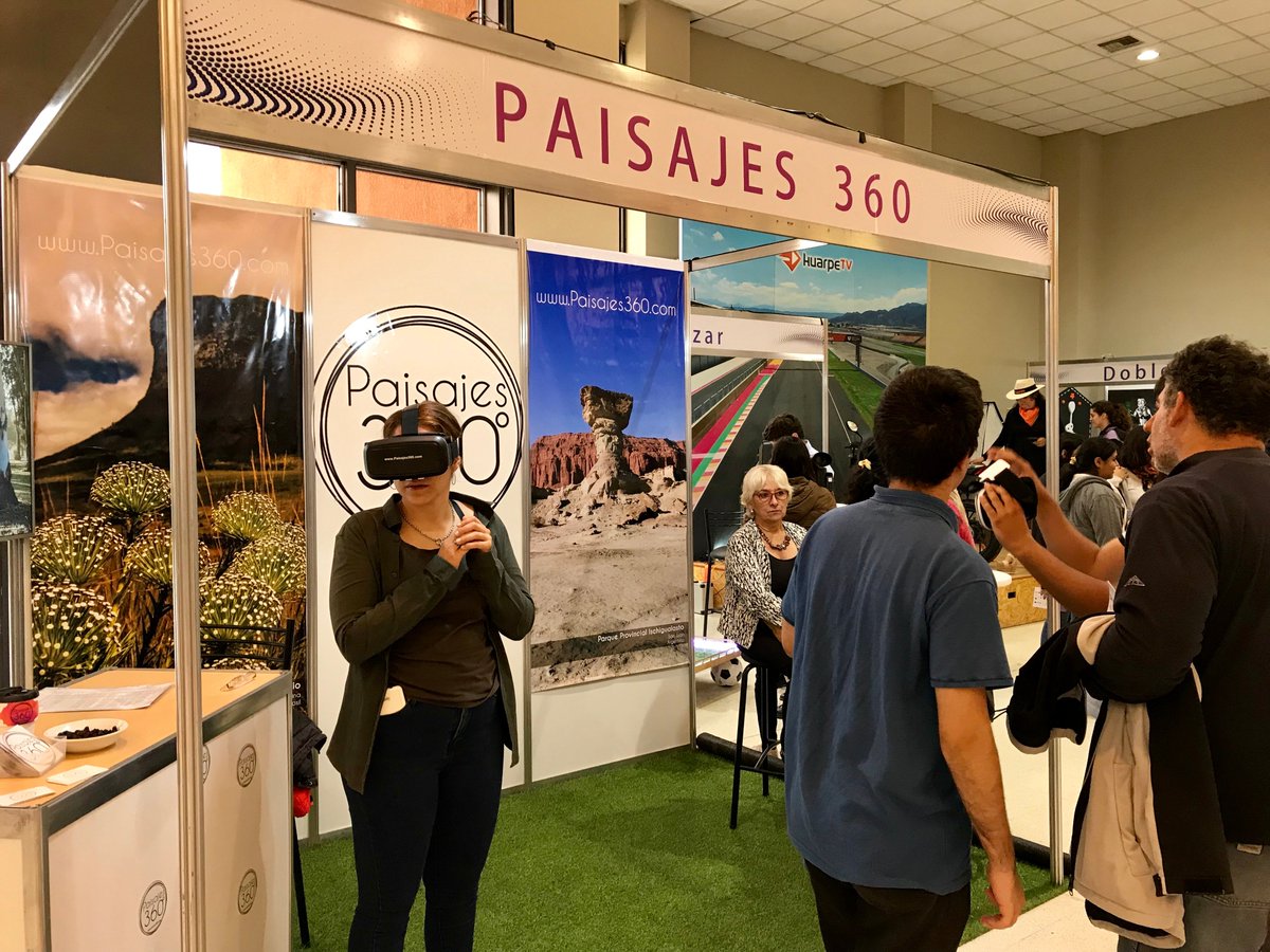 VirtualityLatam's tweet photo. Gran éxito de la 1ra edición de Virtuality San Juan, en la cual participaron más de 2.500 personas  👏🙌! Gracias a los premios #VirtualitySJ, 3 empresas sanjuaninas expondrán en Virtuality Buenos Aires 🇦🇷 y una en Virtuality París 🇫🇷 Volveremos a San Juan el próximo año😃! https://t.co/1jgevisPvf