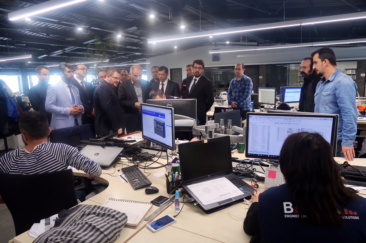 efkanala's tweet photo. Gelecek vizyonumuzun yapı taşları AR-GE merkezlerimiz tarafından  üretilen projelerle desteklediğimiz sektörler daha yüksek katma değer üretiyor. https://t.co/LlUcS9h9Jq