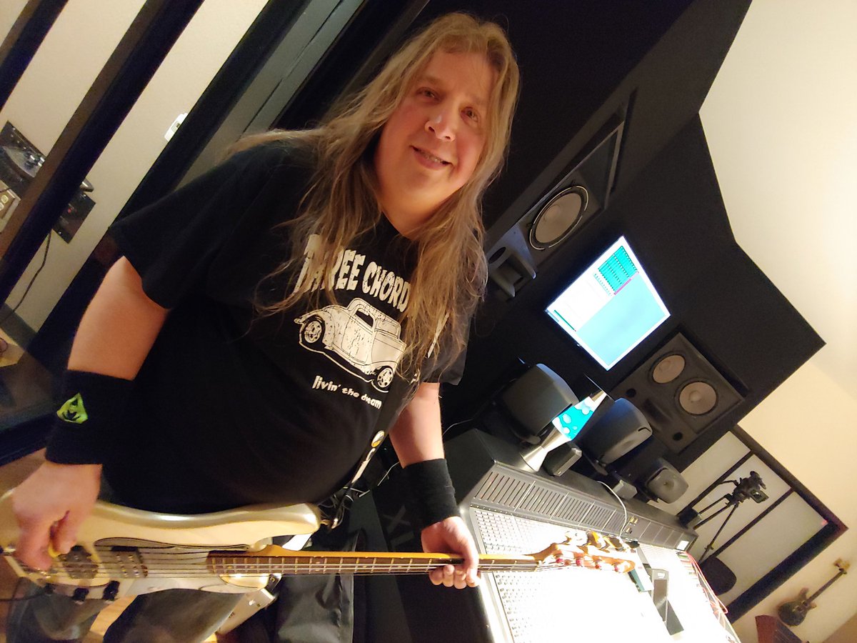 We had a blast recording at Montco last night! Thanks for having us! #montgosrt #mc3srt #threechordmoney