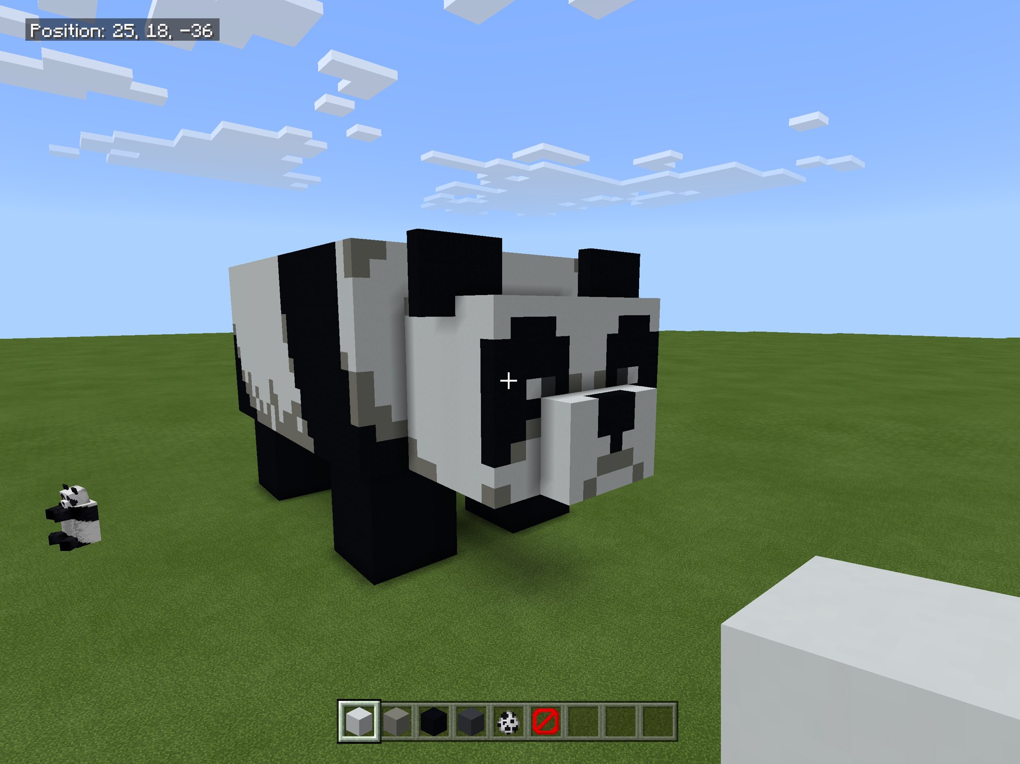 Twitter 上的minecraft News Spent The Last Few Hours Designing A Huge Panda Statue For My Mcpe Minecraft Survival Realm What Do You Think D T Co ys81fppz Twitter