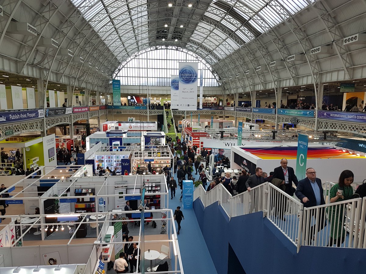 MerlioRetail's tweet image. It's great to see so many people at the London Book Fair. If you are here over the next three days why not come by our stand and say hello!