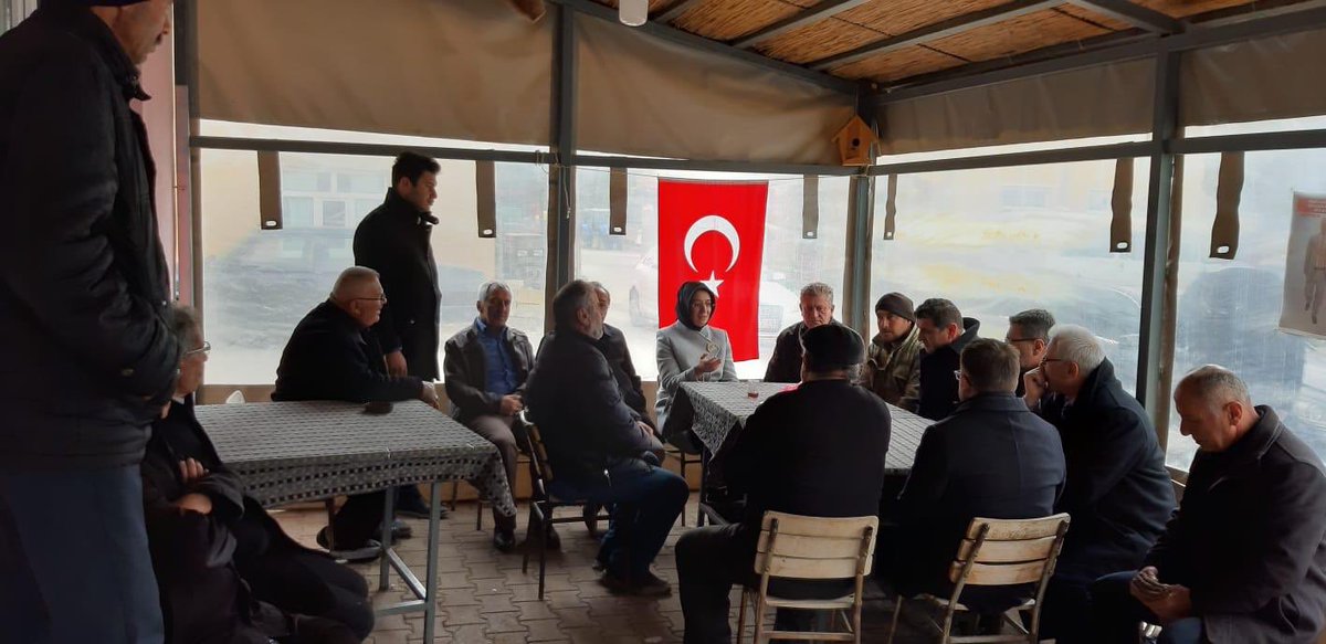 gulayaricigil's tweet photo. Hüyük Belediye Başkan adayımız Sn. @mcigdem42 ile birlikte Tolca Mahallemizde hemşehrilerimizle bir araya geldik. Mahalle sakinlerinin sorun ve çözüm önerileri ile alakalı istişarelerde bulunduk. 
#MemleketİşiGönülİşi https://t.co/VOIACSLQKe