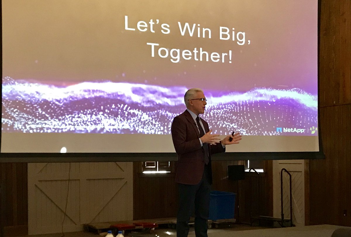 keldabailey1's tweet photo. Jon Mellon updating our partners on NetApp's Commercial Strategy at the #Philadelphia #NetAppPartnerAcademy.  @jamellon123 @NetAppPartners @Repka_NetApp #GoCommercial #WeLoveOurPartners https://t.co/Fk9iDxfgRh