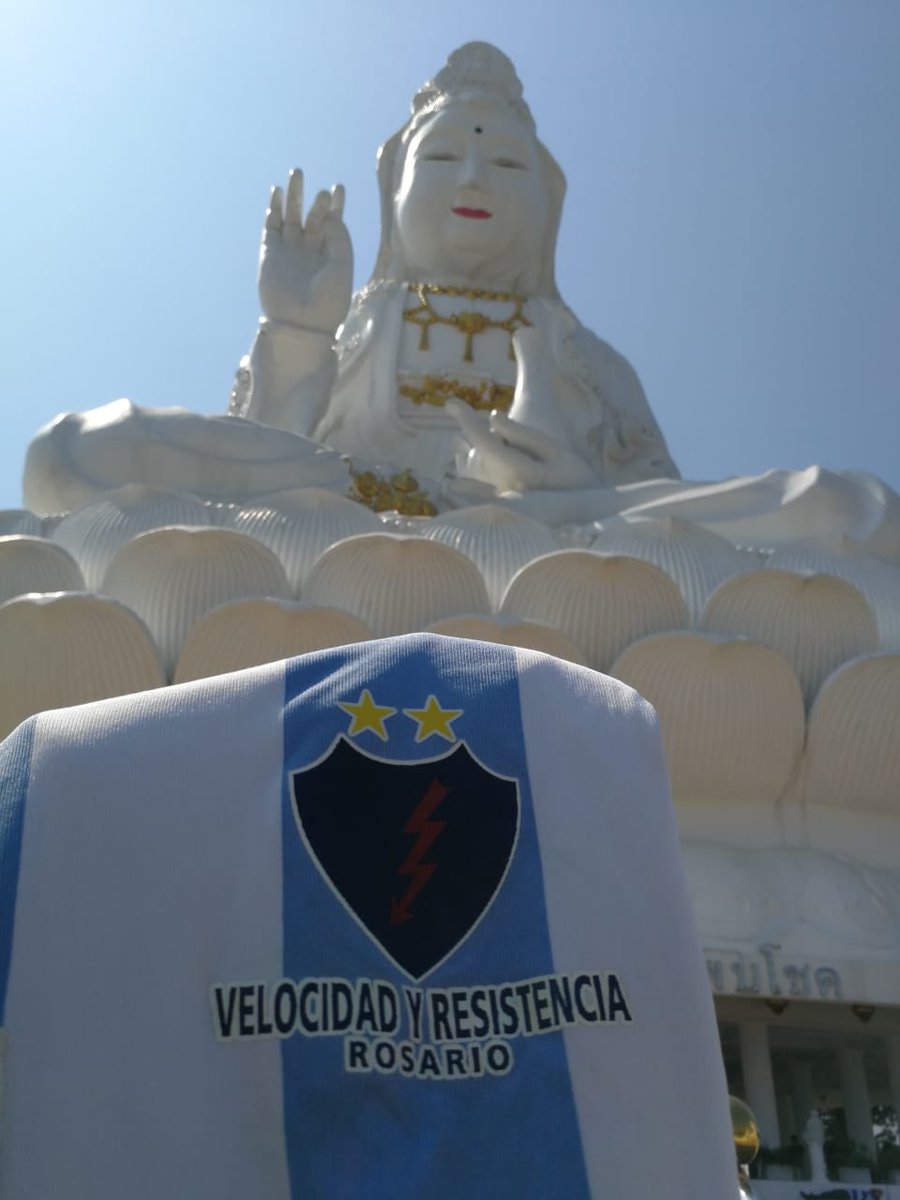VelocidadFutsal's tweet photo. #ElRayoPorElMundo | Llegan mas fotos desde Tailandia 🇹🇭.
🇦🇷🔵🔴 https://t.co/GKWNBcLD65