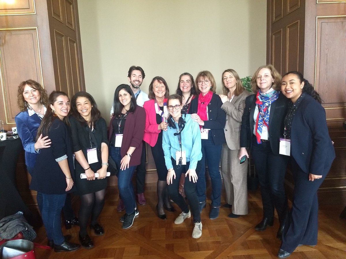 CatLadousse's tweet photo. La formidable équipe de @lenovofr au colloque de @InterElles et un grand bravo à @ChloeBroguet pour son travail et son engagement pour faire du colloque une réussite ! @adrien_v75 #InterL19 https://t.co/7I5mvj1Tny