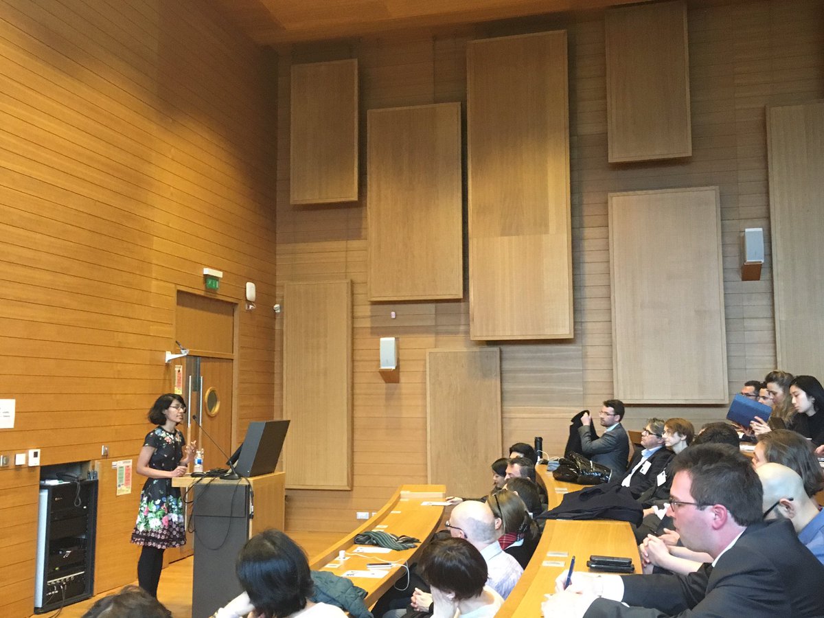 HECParis's tweet image. #AI = Computer systems able to perform tasks that normally require human intelligence 👫
#Robots 🤖 = Automatically controlled, reprogrammable, multipurpose manipulator, programmable in 3 or more dimensions #HECfutureOfWork