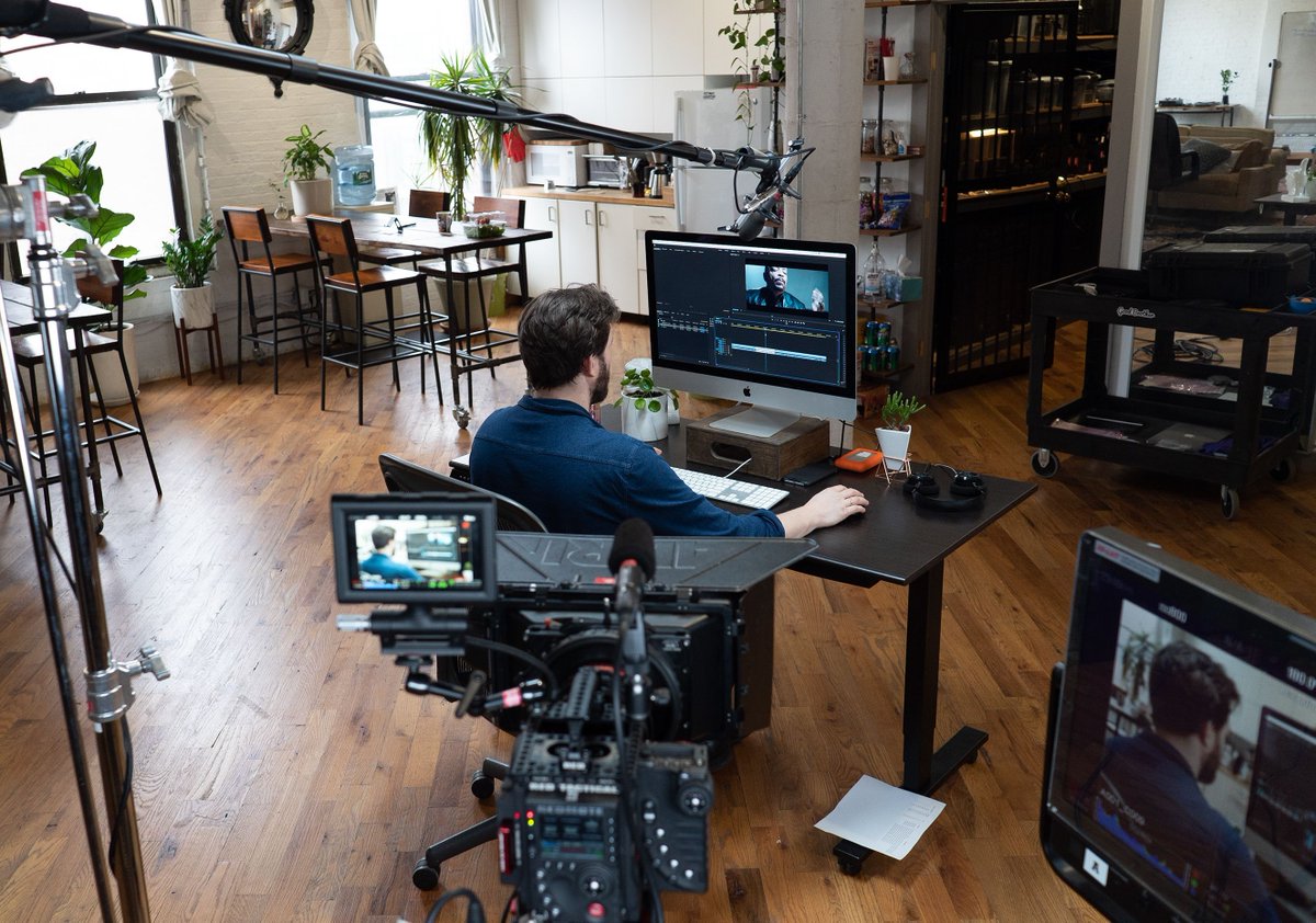 BrothersRussell's tweet photo. Hey guys @ethan8 here. I'll be sharing my favorite editing tips with you in this short video series Ethan Edits! Check them out on the @goodbrother feed 🙂⚡️🖥 #techtuesday https://t.co/IVIXWb8nKZ