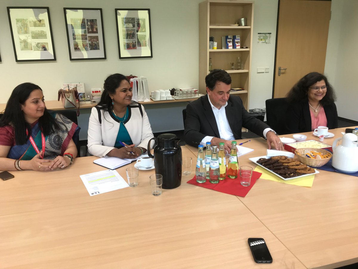 ISR_Neuss's tweet photo. The #Indian Consul General in Germany, Pratibha Parkar, visited #ISR International School on the Rhine in Neuss today. The consul, accompanied by Mridula Singh, came from Frankfurt to get to know the Indian community at ISR, which is now one of the largest country groups at ISR. https://t.co/WkQW8FsAy6