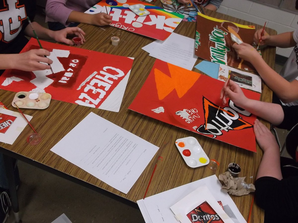 hcea_community's tweet photo. HCEA member Doug Osborn, Jr High, is working with 8th grade Art students on Pop Art posters of food wrappers, 3D letter designs, and Op Art designs. Mr. Osborn, talented knowledgeable, and experienced, is the perfect guide for such challenging and cool projects! #HCEAproud https://t.co/fyFgLsbDqA